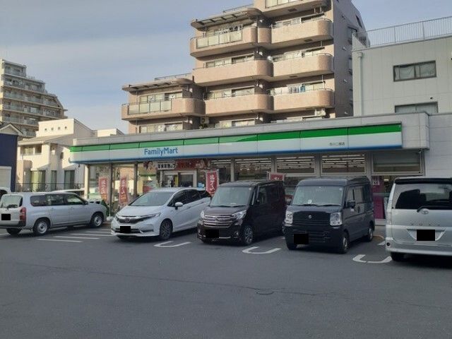 コンビニ　ファミリーマート市川二俣店（コンビニ）まで750m
