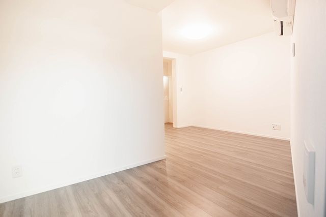 居室・リビング　別号室参考写真