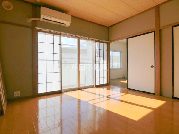 居室・リビング　内装