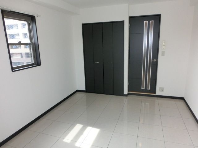 居室・リビング　お部屋探しはタウンハウジングへ！ウェブ内見もご対応可能！