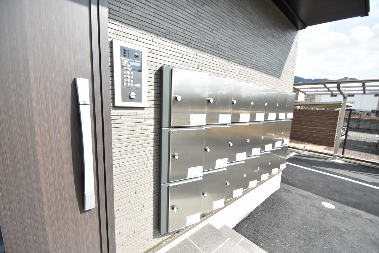 エントランス　海田町の賃貸情報はシティホーム海田センターへお任せください