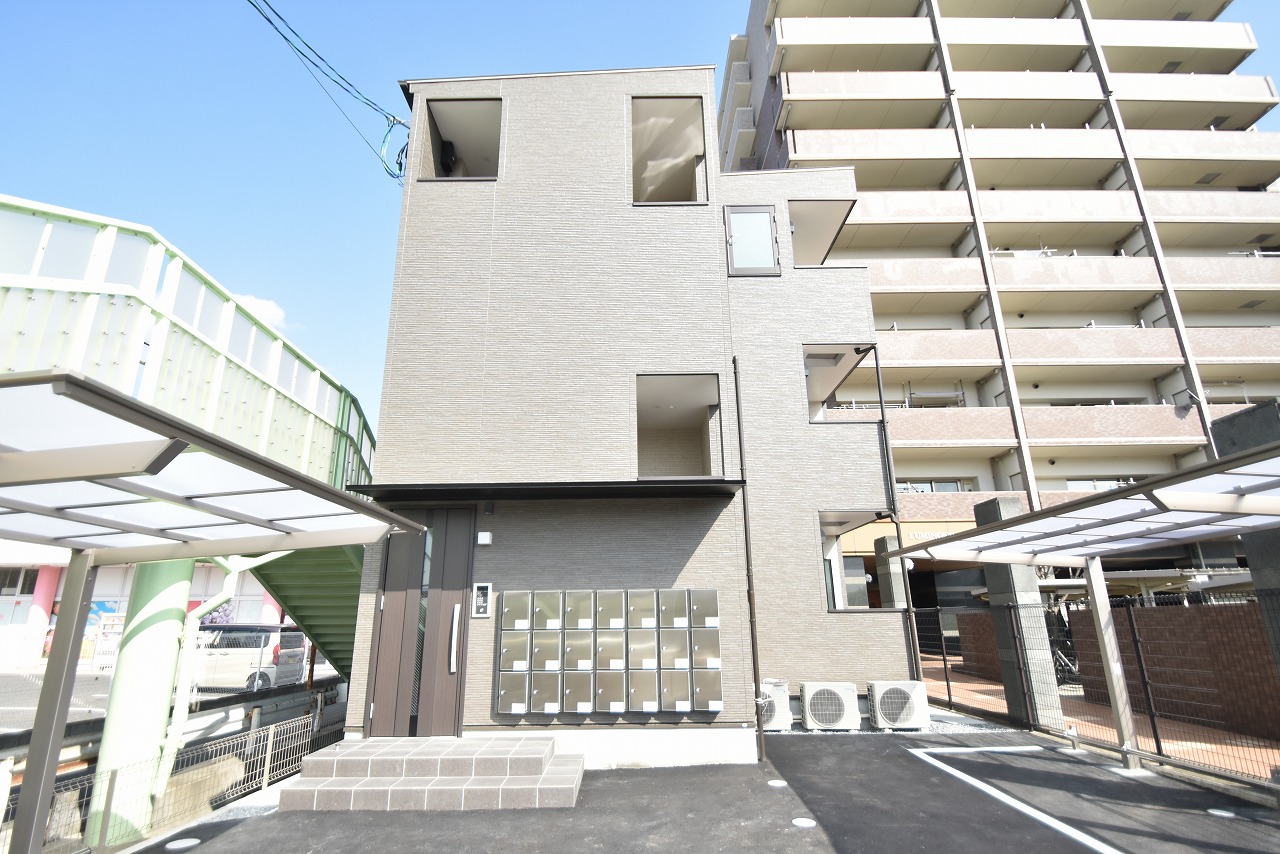 建物外観　お問合せはシティホーム海田センター　082-821-2227