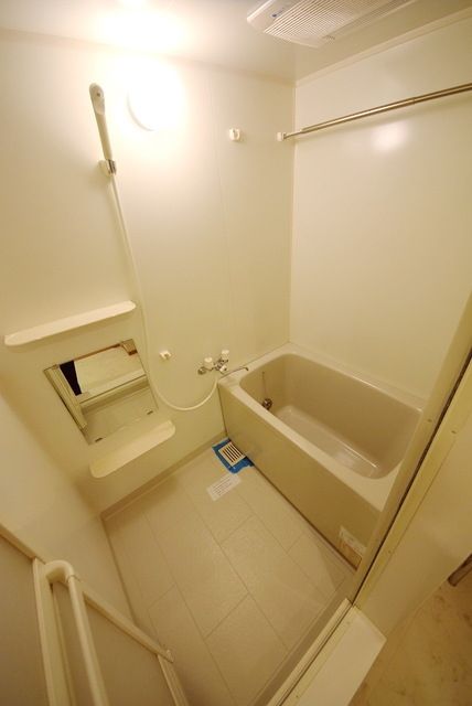 バス・シャワールーム　★お問い合わせはタウンハウジングまで★