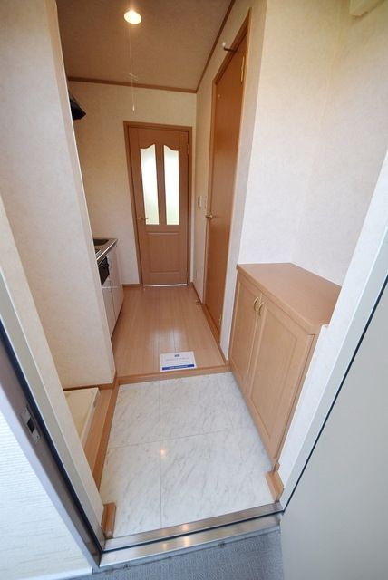 玄関　★お問い合わせはタウンハウジングまで★