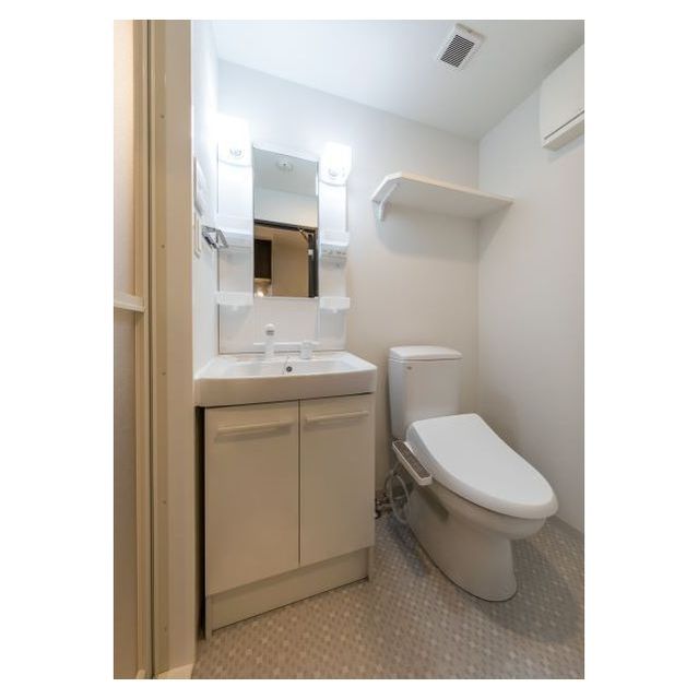 トイレ　洗面台