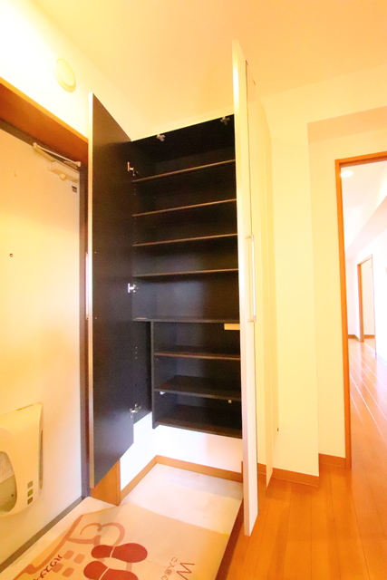 玄関　【別室参考写真】