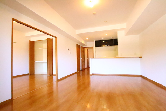 居室・リビング　【別室参考写真】