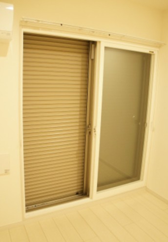 セキュリティ　防犯シャッター