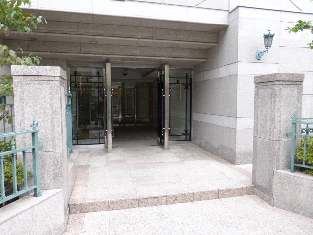 エントランス　エントランス