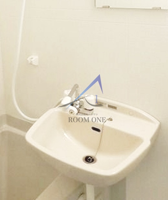 洗面設備　洗面台です。