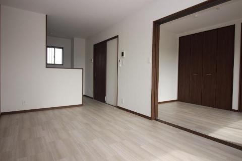 居室・リビング　寝室