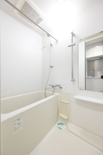 バス・シャワールーム　浴室