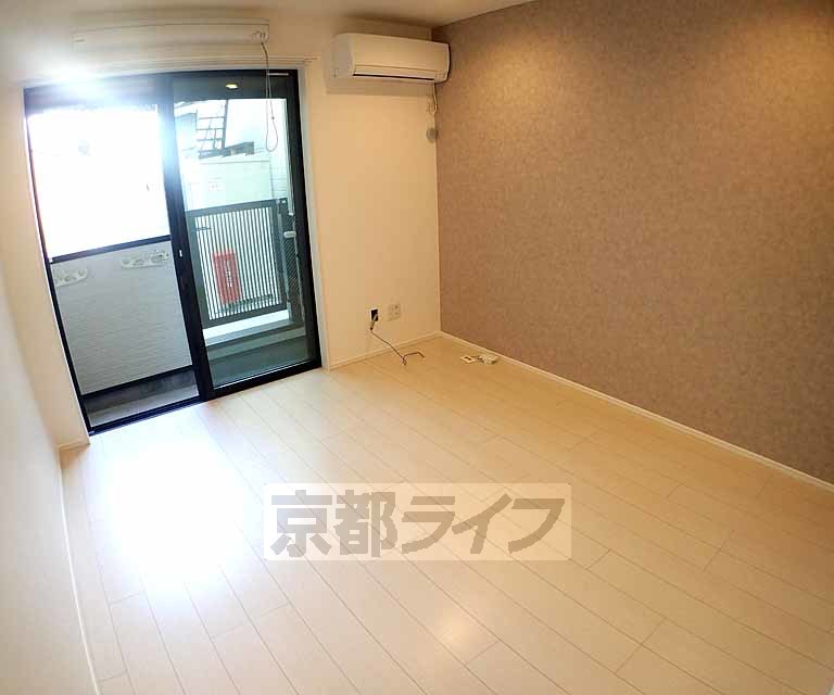 居室・リビング　フローリングでとても綺麗なお部屋です