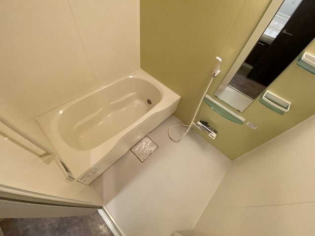 バス・シャワールーム　お風呂で日々の疲れを落としましょう