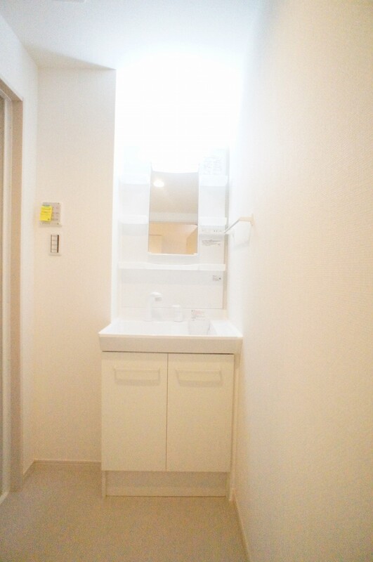 洗面設備　使いやすい洗面所です