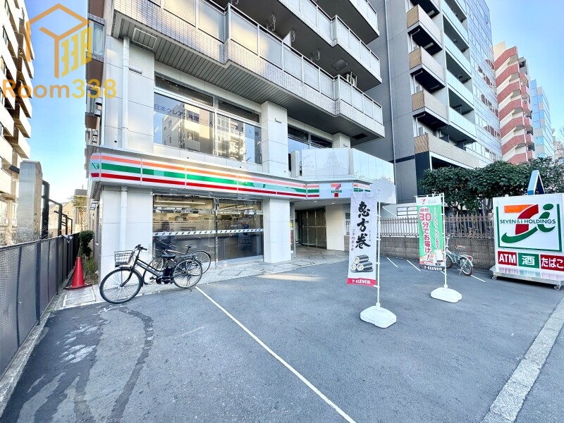 コンビニ　セブンイレブン中野本町3丁目店（コンビニ）まで398m