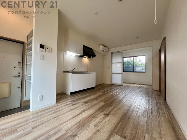 居室・リビング　エアコン付きで初期費用を抑えられます♪