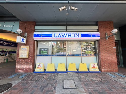 コンビニ　ローソン 尼崎立花駅南店（コンビニ）まで493m