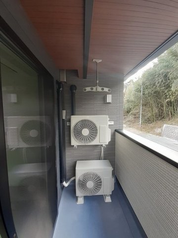 バルコニー　お洗濯にも便利なバルコニー付き