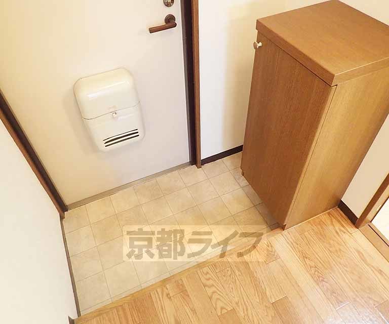 玄関　すっきりとした玄関です。