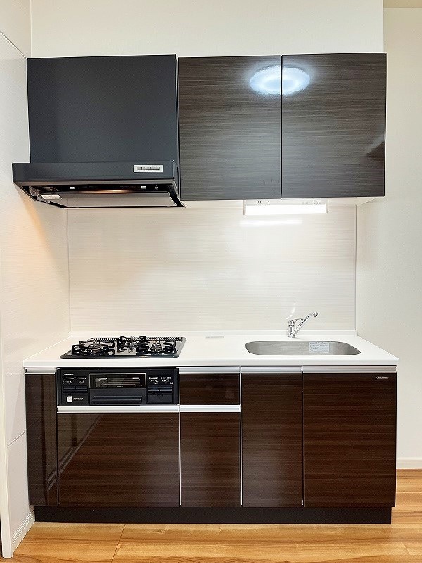 キッチン　★３口ガスシステムキッチン(グリル付)★