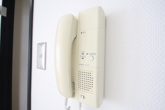 セキュリティ　※別号室の写真です。