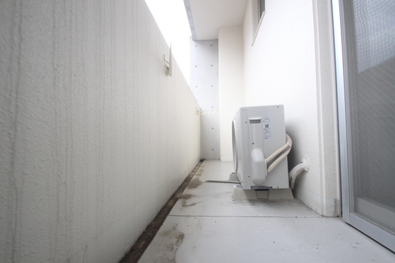 バルコニー　※別号室の写真です。