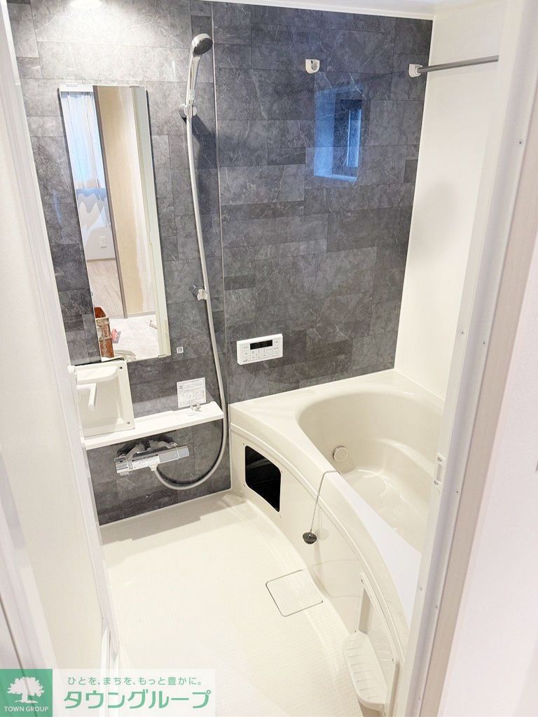 バス・シャワールーム　洗面