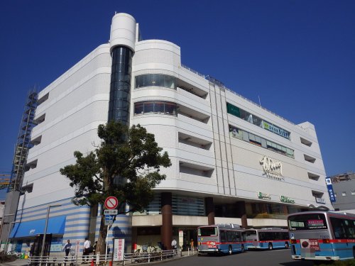 ショッピングセンター　ウィング久里浜店（ショッピングセンター）まで171m