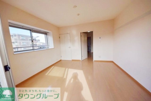 居室・リビング　現地待ち合わせ歓迎♪お問合せはタウンハウジング千葉店まで！