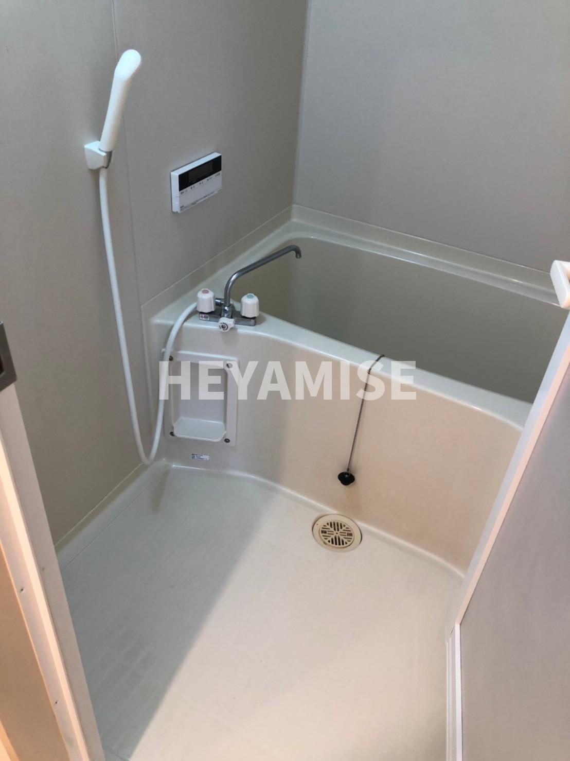 バス・シャワールーム　※同物件反転間取りのお部屋の写真です※現況優先します