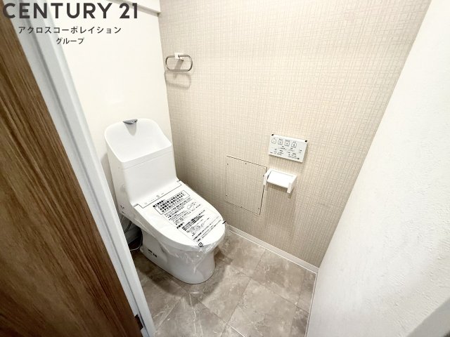 トイレ　温水洗浄便座付きでおすすめ！