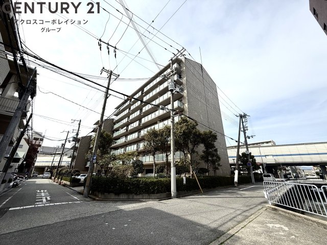 建物外観　敷地内駐車場あり！