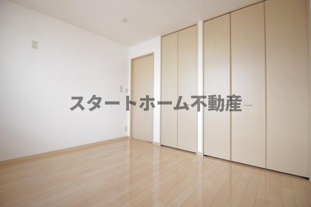 その他部屋・スペース　使い勝手のいい寝室です