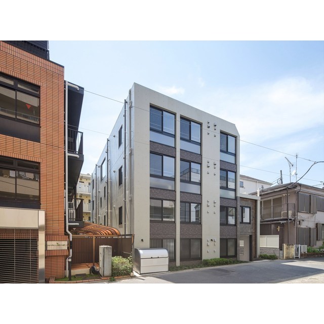 建物外観　外観は落ち着いています