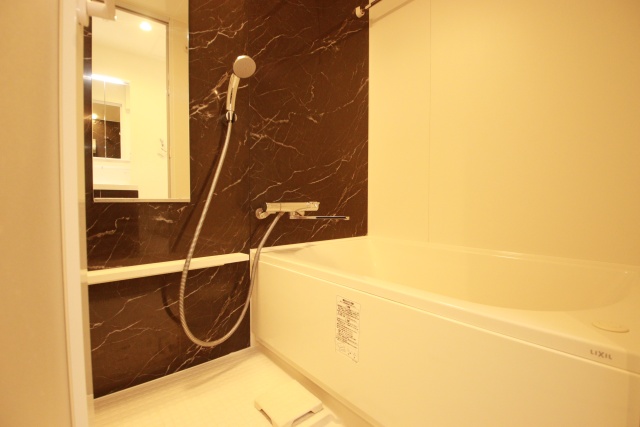 バス・シャワールーム　※別室の参考写真の為、現況優先です。
