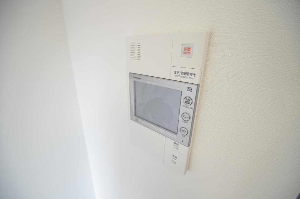 セキュリティ　カメラ付インターホン