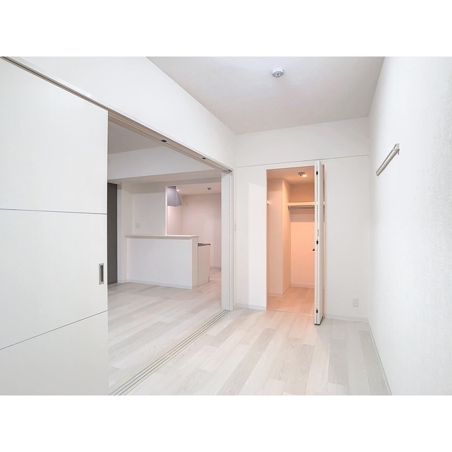 居室・リビング　洋室