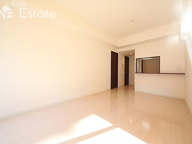 居室・リビング　内装