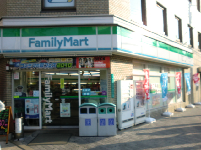 コンビニ　ファミリーマート新北野一丁目店（コンビニ）まで156m