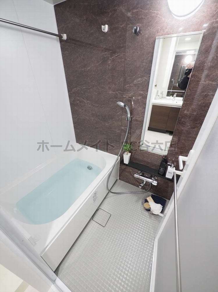 バス・シャワールーム