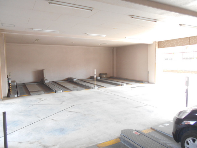 駐車場　※空き確認要