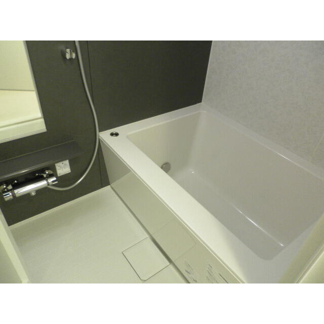 バス・シャワールーム　同タイプ写真　※現況優先