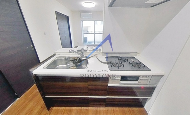 キッチン　キッチンです。