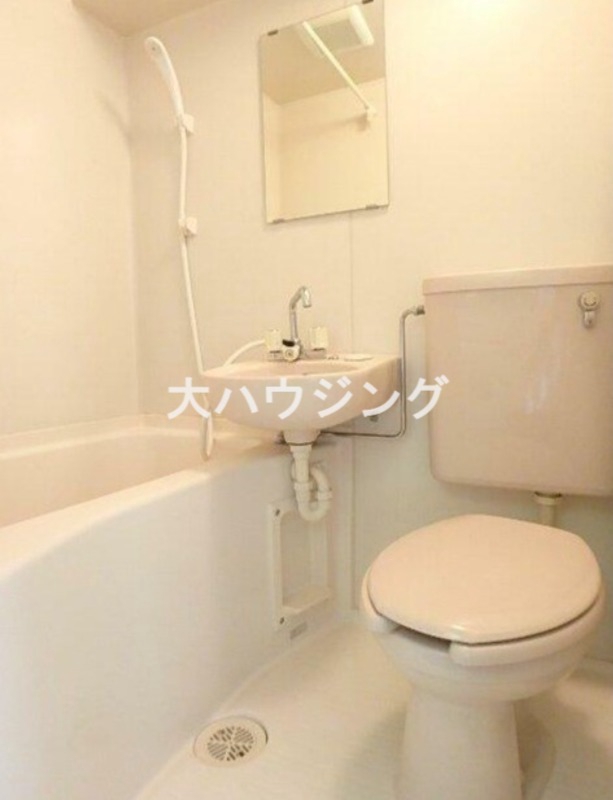 バス・シャワールーム