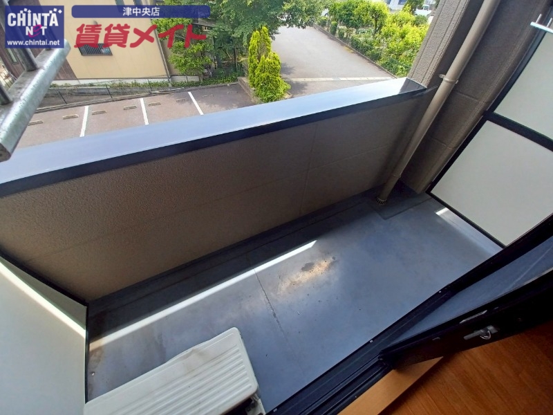 バルコニー　反転タイプ参考写真