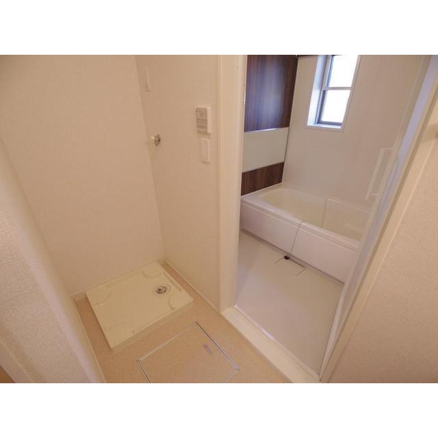 その他　洗濯機置き場