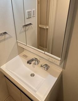 洗面設備　同仕様