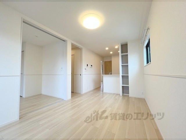 居室・リビング　リビング