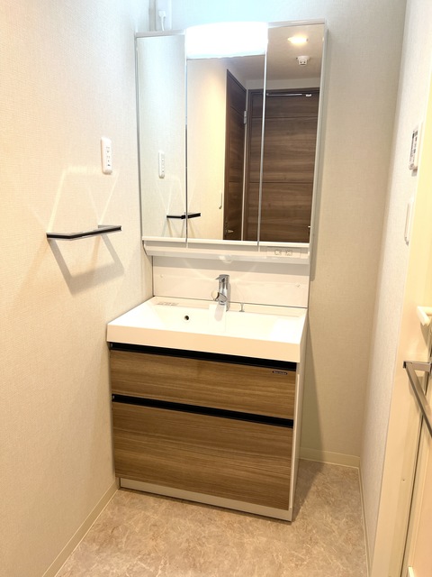 洗面設備　シャンプードレッサー